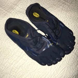 Minimally used Vibram Five Fingers Shoes